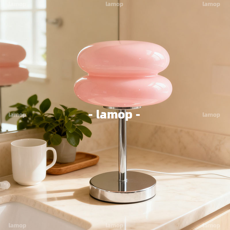 Lighting Decor Bedroom - クリーム色のレトロなベッドサイドテーブルランプ、ミッドセンチュリーのデンマーク・バウハウスデザイナーによる雰囲気のある装飾照明、寝室の室内棚装飾